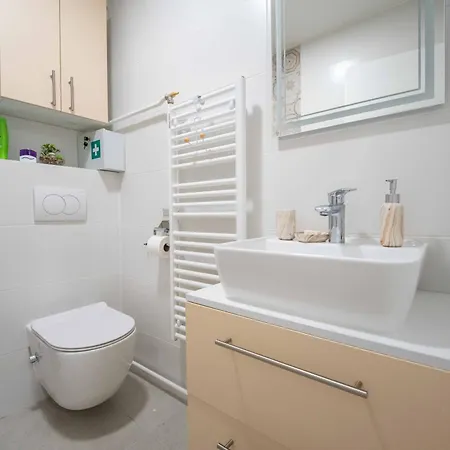 Chic Comfort Apartman Szarajevó